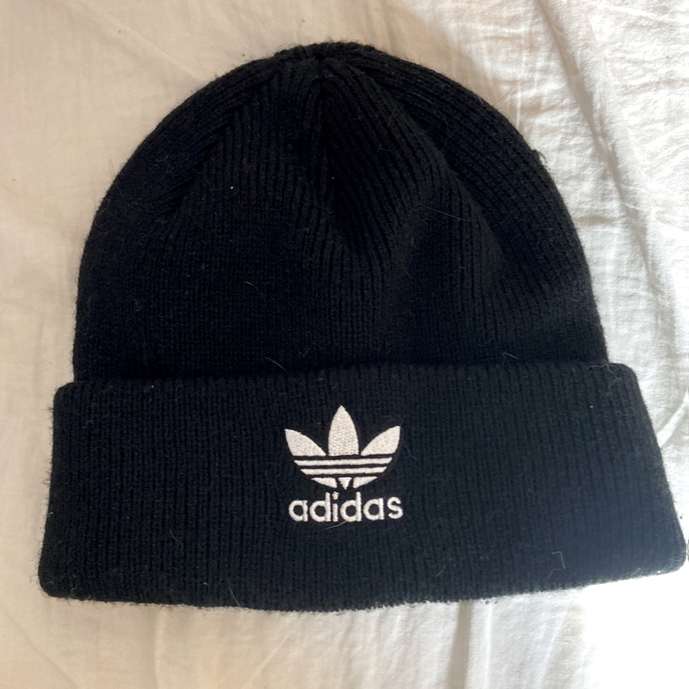 Black adidas beanie